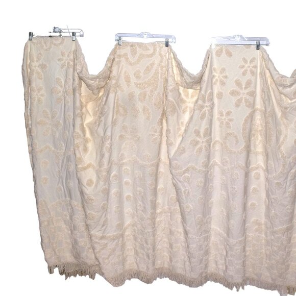 Vintage MCM Chenille Bedspread King Size Daisey Checkerboard Fringe Granny Core - Picture 8 of 9